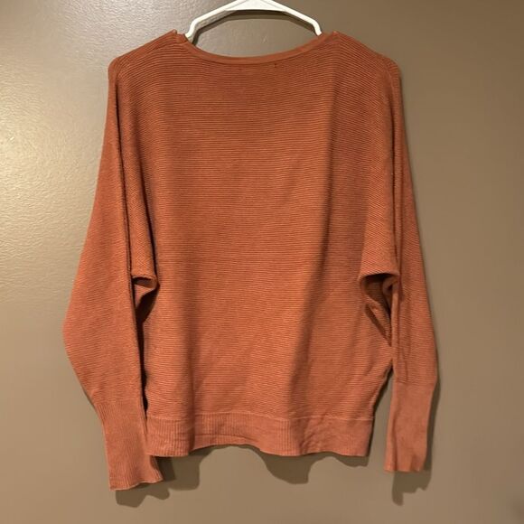 Tahari Burnt Orange Batwing Top Size XL - Picture 5 of 7